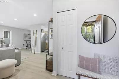 11263 SW Springwood Dr, Portland, OR 97223 - Photo 11