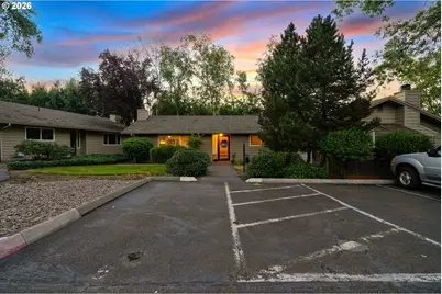 11263 SW Springwood Dr, Portland, OR 97223 - Photo 31