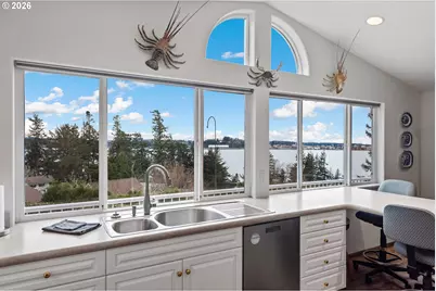 93961 Bridge View Ln, North Bend, OR 97459 - Photo 15