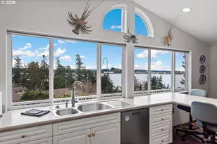 93961 Bridge View Ln, North Bend, OR 97459 - Photo 15