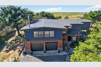89728 Ocean Dr, Warrenton, OR 97146 - Photo 1
