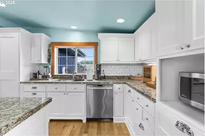 89728 Ocean Dr, Warrenton, OR 97146 - Photo 5