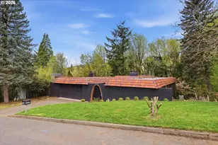 6011 SW Salmon St, Portland, OR 97221 - Photo 43