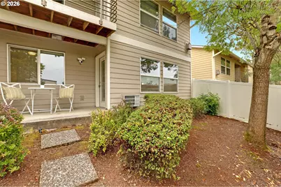 15052 NW Central Dr, Portland, OR 97229 - Photo 17