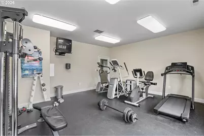 15052 NW Central Dr, Portland, OR 97229 - Photo 21