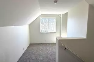 584 Exchange St, North Bend, OR 97459 - Photo 41