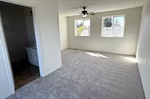 584 Exchange St, North Bend, OR 97459 - Photo 37