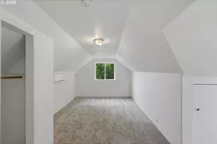 584 Exchange St, North Bend, OR 97459 - Photo 43
