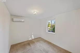 584 Exchange St, North Bend, OR 97459 - Photo 21