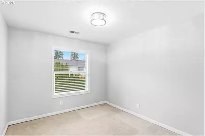 22750 SW Vermillion Dr, Tualatin, OR 97062 - Photo 17