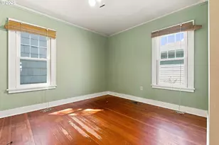 115 NW 9th St, McMinnville, OR 97128 - Photo 13