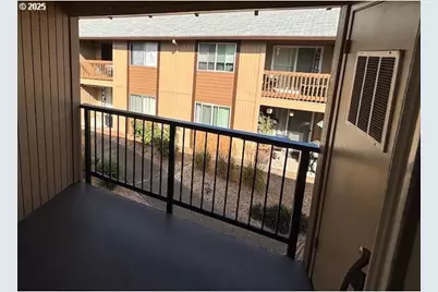 3404 19th Ave #203, Forest Grove, OR 97116 - Photo 7