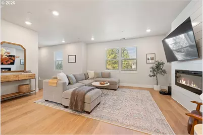 19080 SW Zinnia Ln, Beaverton, OR 97007 - Photo 19