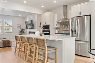 19080 SW Zinnia Ln, Beaverton, OR 97007 - Photo 13