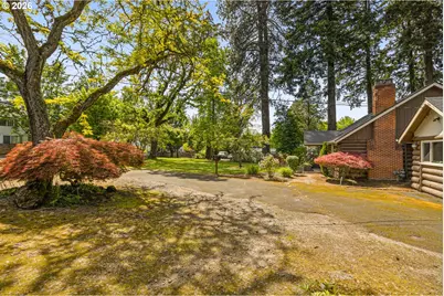 13025 SW Allen Blvd, Beaverton, OR 97005 - Photo 3