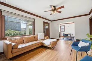 4118 NE Senate St, Portland, OR 97232 - Photo 9