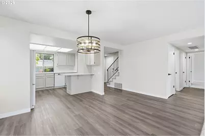 9445 SW Summerfield Dr, Tigard, OR 97224 - Photo 13