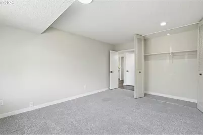 9445 SW Summerfield Dr, Tigard, OR 97224 - Photo 19
