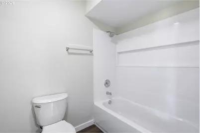 9445 SW Summerfield Dr, Tigard, OR 97224 - Photo 35