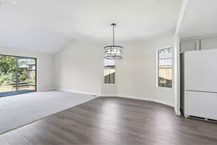 9445 SW Summerfield Dr, Tigard, OR 97224 - Photo 11
