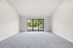 9445 SW Summerfield Dr, Tigard, OR 97224 - Photo 15
