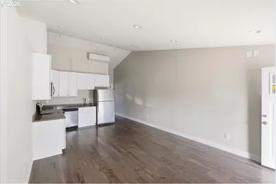 308 NW Santiam Blvd, Mill City, OR 97360 - Photo 17