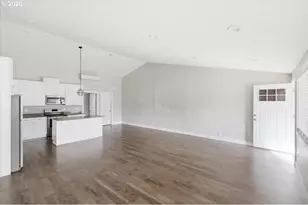 308 NW Santiam Blvd, Mill City, OR 97360 - Photo 9