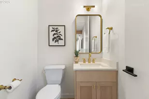 1122 SE Tenino St, Portland, OR 97202 - Photo 17