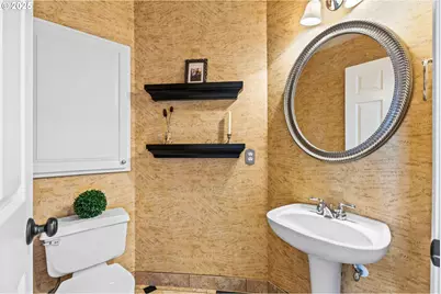 2775 Foxhaven Dr SE, Salem, OR 97306 - Photo 11