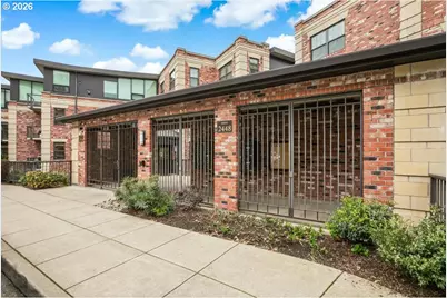 2454 NW Westover Rd #102, Portland, OR 97210 - Photo 31