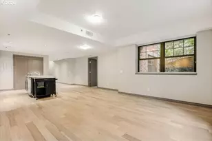 2454 NW Westover Rd, Portland, OR 97210 - Photo 11