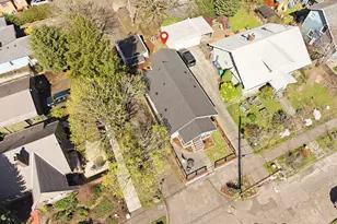 6855 NE Siskiyou St, Portland, OR 97213 - Photo 37