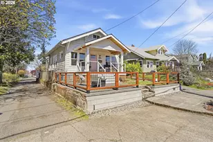 6855 NE Siskiyou St, Portland, OR 97213 - Photo 3