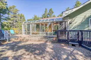 87942 Kelsie Way, Florence, OR 97439 - Photo 21