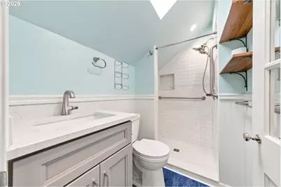 2045 N Blandena St, Portland, OR 97217 - Photo 29
