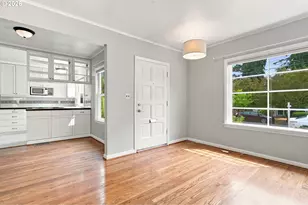 2045 N Blandena St, Portland, OR 97217 - Photo 9