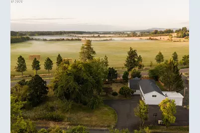 7020 SW Country Club Dr, Corvallis, OR 97333 - Photo 41