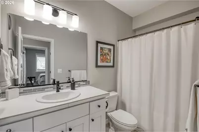 227 E Taylor Dr, Newberg, OR 97132 - Photo 21