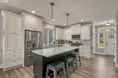 227 E Taylor Dr, Newberg, OR 97132 - Photo 7