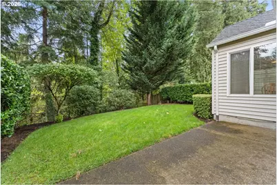 1343 NE Parkside Dr, Hillsboro, OR 97124 - Photo 41