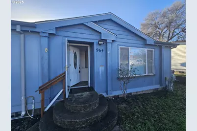 964 Home St, The Dalles, OR 97058 - Photo 3