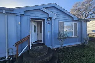 964 Home St, The Dalles, OR 97058 - Photo 3