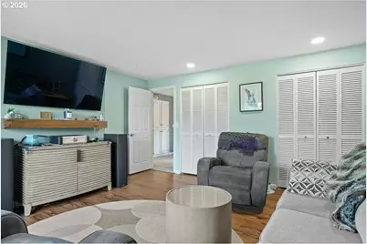 6660 Huntington Cir, Salem, OR 97306 - Photo 33