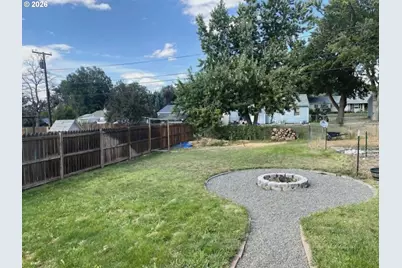 2813 SW Ladow Ave, Pendleton, OR 97801 - Photo 9