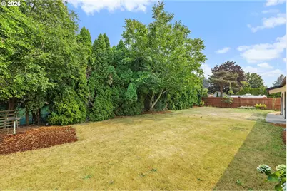 1422 SW Hensley Rd, Troutdale, OR 97060 - Photo 25