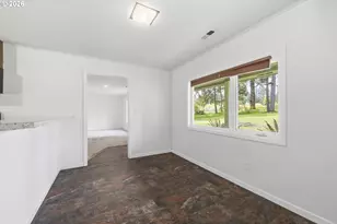23892 Butler Rd, Elmira, OR 97437 - Photo 9