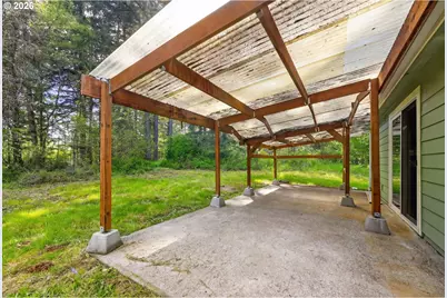 23892 Butler Rd, Elmira, OR 97437 - Photo 29
