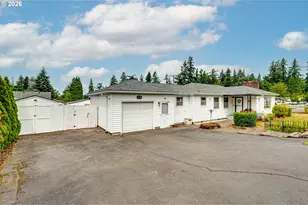 813 N 16th Ave, Kelso, WA 98626 - Photo 1