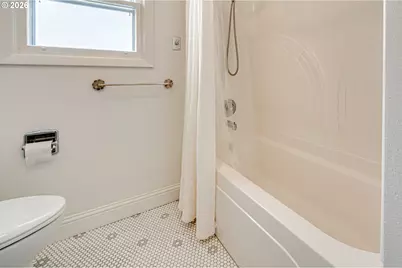 813 N 16th Ave, Kelso, WA 98626 - Photo 21