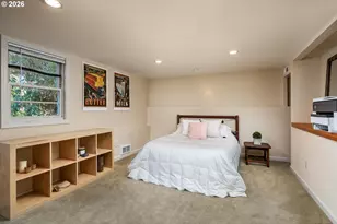 1021 SW Stephenson Ct, Portland, OR 97219 - Photo 29